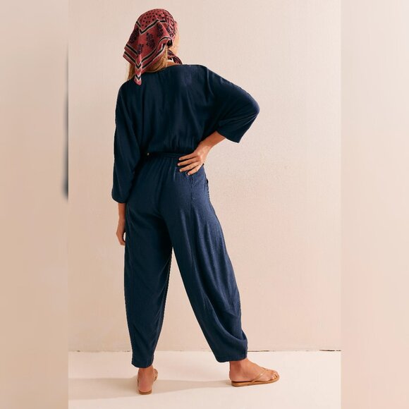 Free People Khai One-Piece XS 2 Women's Casual kimono Sleeve Jumpsuit NEW 45103 - Picture 2 of 5